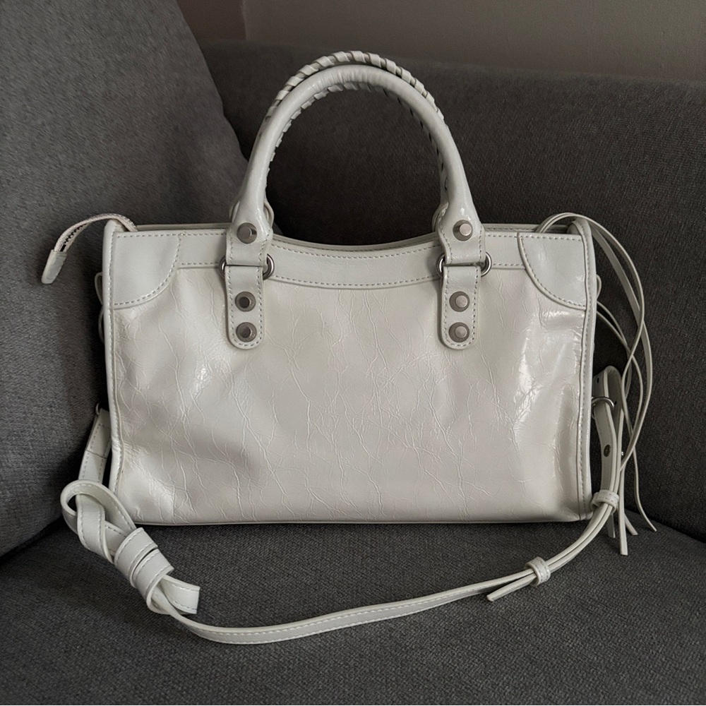 Lush Leather Moto City Bag - Picture 5 of 8